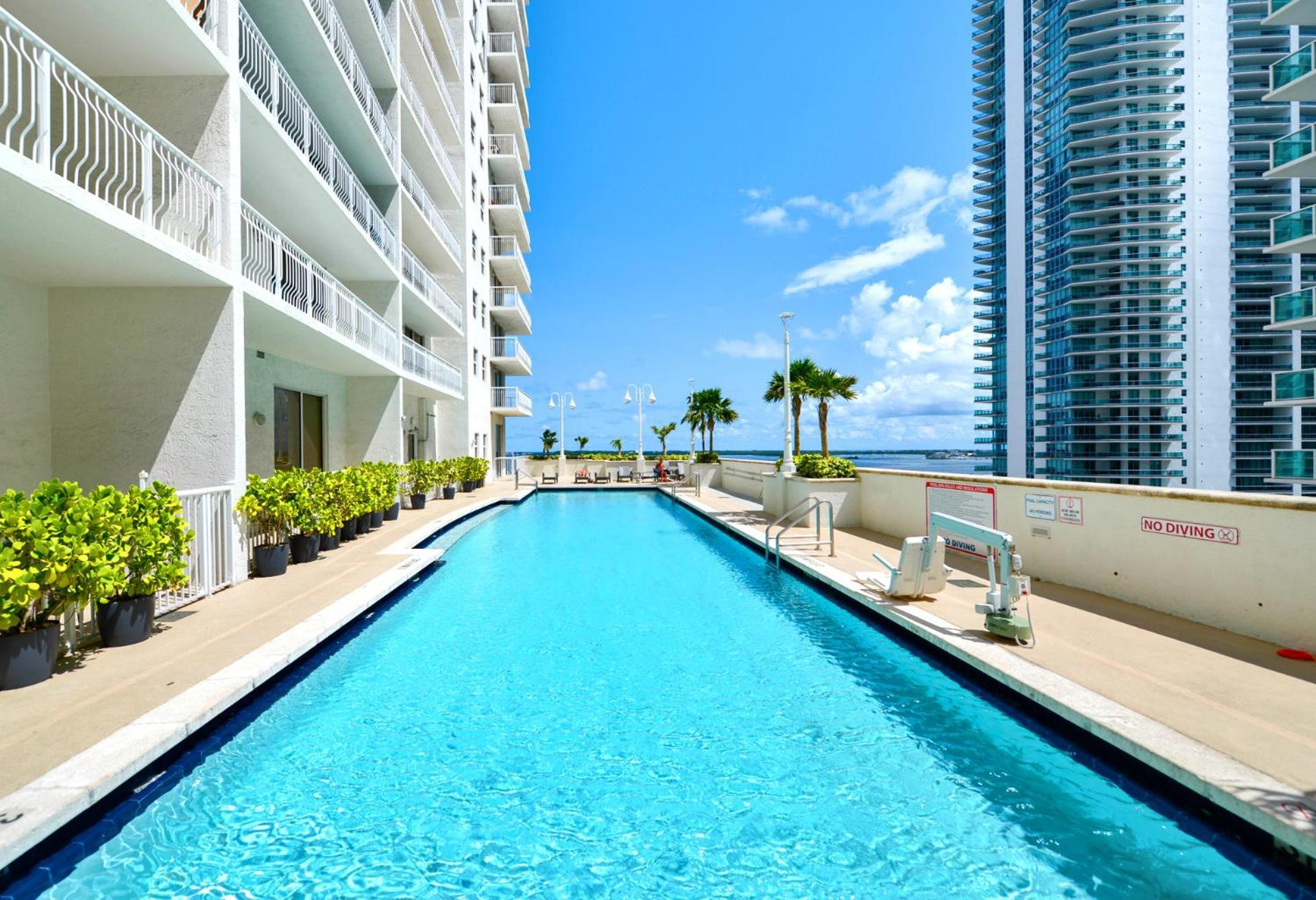 The Ocean Breeze Feel Better It In Our